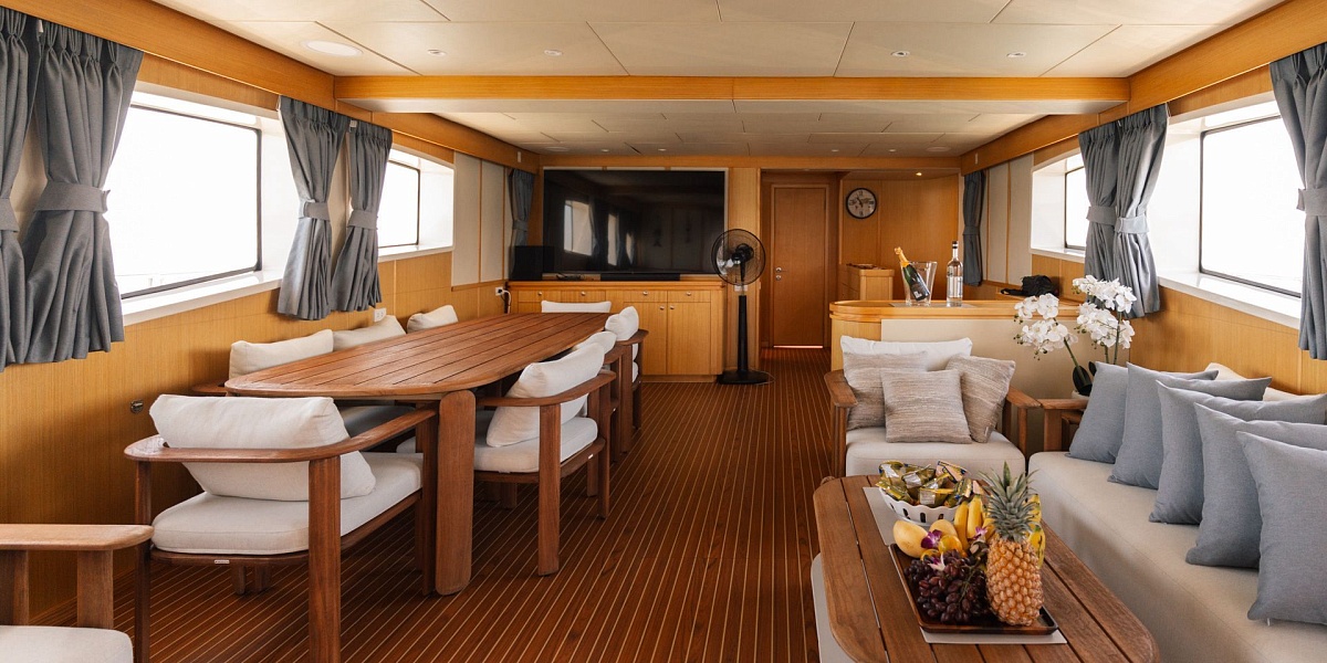 Аренда мега яхты Sunseeker 34M Beluga на Пхукете